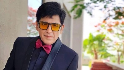 Aasif Sheikh collapsed while shooting for Bhabiji Ghar Par Hain in Dehradun. (Instagram) Aasif Sheikh collapsed while shooting for Bhabiji Ghar Par Hain in Dehradun. (Instagram)