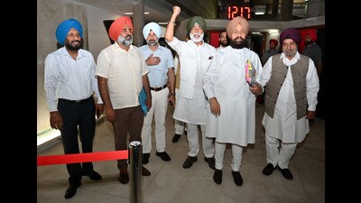 Leader of Opposition Partap Singh Bajwa and other Congress MLAs stage a walkout from Punjab assembly during the budget session in Chandigarh in Monday. (Ravi Kumar/HT) Leader of Opposition Partap Singh Bajwa and other Congress MLAs stage a walkout from Punjab assembly during the budget session in Chandigarh in Monday. (Ravi Kumar/HT)