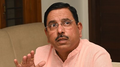 Pralhad Joshi (PTI) Pralhad Joshi (PTI)