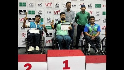 Shubham Wadhwa with the gold medal in 2nd Para Table-Tennis National Ranking Championship in Ludhiana on Monday. (HT Photo)