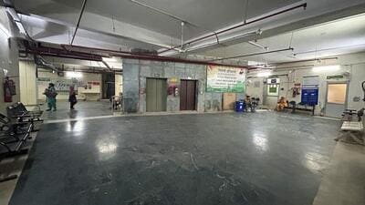 The general ward in the basement of Gurugram Civil Hospital in Sector 10 on Monday. (Parveen Kumar/HT Photo) The general ward in the basement of Gurugram Civil Hospital in Sector 10 on Monday. (Parveen Kumar/HT Photo)