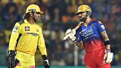MS Dhoni (L) and Virat Kohli are friends but... (AFP) MS Dhoni (L) and Virat Kohli are friends but... (AFP)
