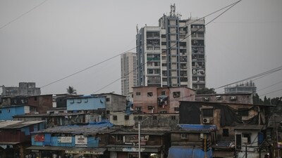 Dharavi's redevelopment survey has entered the final phase with more than 63,000 tenements having already been surveyed, according to a statement issued by Navbharat Mega Developers Private Limited (NMDPL).  (Representational photo) (Bloomberg)