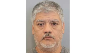 Janitor Lucio Diaz sentenced to six years for assault with his urine at a Houston medical practice. (X-@satguy01) Janitor Lucio Diaz sentenced to six years for assault with his urine at a Houston medical practice. (X-@satguy01)