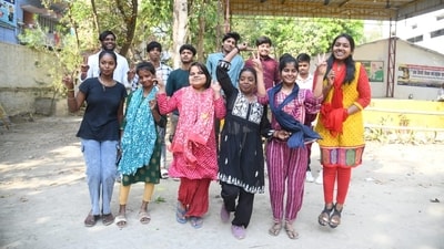 Students are elated after BSEB declared the Class 12 results (Santosh Kumar)