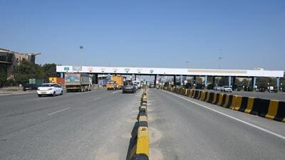 The National Highways Authority of India (NHAI) closed a U-turn at the Kherki Daula toll plaza on National Highway 48 due to the high-risk of accidents at the spot near CNG filling station, in Gurugram, on February 7, 2025. (HT File Photo/Parveen Kumar) The National Highways Authority of India (NHAI) closed a U-turn at the Kherki Daula toll plaza on National Highway 48 due to the high-risk of accidents at the spot near CNG filling station, in Gurugram, on February 7, 2025. (HT File Photo/Parveen Kumar)