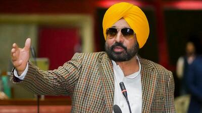 The Punjab and Haryana high court sought a response from chief minister Bhagwant Mann and minister Kuldeep Singh Dhaliwal in a defamation case. The Punjab and Haryana high court sought a response from chief minister Bhagwant Mann and minister Kuldeep Singh Dhaliwal in a defamation case.
