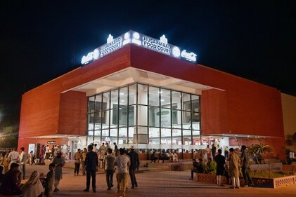 Hussainbad food court (Photo: Mustaq Khan/HT)