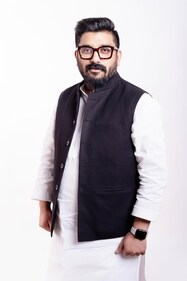 Naved Ahmed, decorator-florist