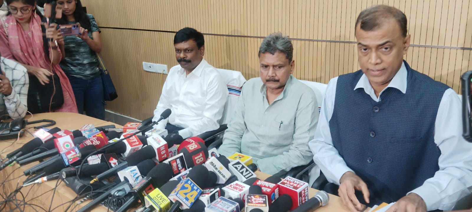 Bihar Board 12th Result 2025 LIVE: State Education Minister, BSEB Chairman and others arrive Bihar Board 12th Result 2025 LIVE: State Education Minister, BSEB Chairman and others arrive