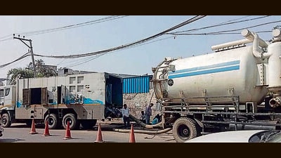 At present, seven super suction machines are in operation, but only one belongs to the municipal corporation. (HT Photo) At present, seven super suction machines are in operation, but only one belongs to the municipal corporation. (HT Photo)