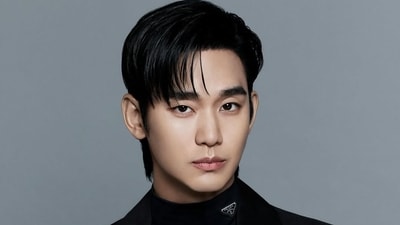 Kim Soo-hyun was set to be part of the Kaohsiung Cherry Blossom Festival. Kim Soo-hyun was set to be part of the Kaohsiung Cherry Blossom Festival.