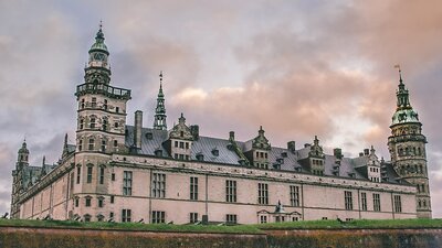 Kronborg Castle (Wonderful Copenhagen. ) Kronborg Castle (Wonderful Copenhagen. )