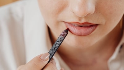 Best lip liners for your lips (pexels) Best lip liners for your lips (pexels)