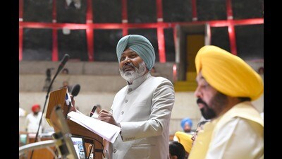 Punjab finance minister Harpal Singh Cheema presenting the Budget in Chandigarh on Wednesday. (Ravi Kumar/Hindustan Times) Punjab finance minister Harpal Singh Cheema presenting the Budget in Chandigarh on Wednesday. (Ravi Kumar/Hindustan Times)