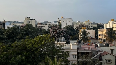 Bengaluru's 3.49 lakh property owners, out of a total of 20.5 lakh, have not paid their property taxes to the municipal corporation Bruhat Bengaluru Mahanagara Palike and owe ₹390 crore to BBMP (Representational Image) (Pexel ) Bengaluru's 3.49 lakh property owners, out of a total of 20.5 lakh, have not paid their property taxes to the municipal corporation Bruhat Bengaluru Mahanagara Palike and owe ₹390 crore to BBMP (Representational Image) (Pexel )