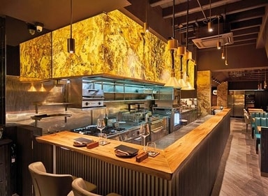 Mano Thevar’s restaurant in Singapore is the only Indian restaurant in the world with two Michelin stars Mano Thevar’s restaurant in Singapore is the only Indian restaurant in the world with two Michelin stars