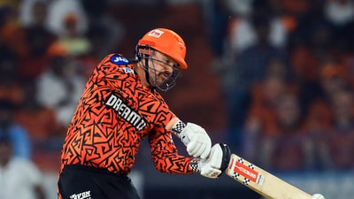 Initially, Travis Head (47) tooK SRH to 190/0 in 20 overs, in what was a poor team effort. (Surjeet Yadav) Initially, Travis Head (47) tooK SRH to 190/0 in 20 overs, in what was a poor team effort. (Surjeet Yadav)
