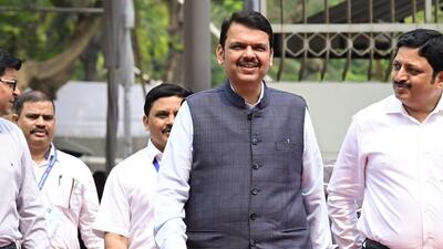 Chief minister Devendra Fadnavis on Wednesday held a meeting to review the public health department . (Hindustan Times) Chief minister Devendra Fadnavis on Wednesday held a meeting to review the public health department . (Hindustan Times)