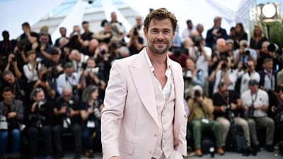 Chris Hemsworth's recent Japan vacation post included family photos that stirred controversy due to one image of his son giving the middle finger. (Photo by LOIC VENANCE / AFP) Chris Hemsworth's recent Japan vacation post included family photos that stirred controversy due to one image of his son giving the middle finger. (Photo by LOIC VENANCE / AFP)