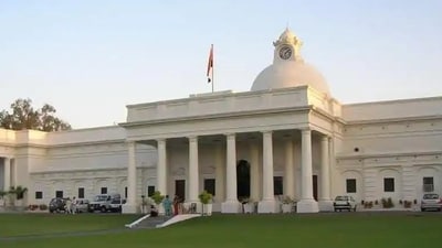 The IIT Roorkee research team is led by Prof. Ranjana Pathania and includes Arsalan Hussain, Timsy Bhando, Ananth Casius, and Rinki Gupta. It found that thymol, a plant-based compound commonly found in thyme, may help weaken the persisters. (HT file) The IIT Roorkee research team is led by Prof. Ranjana Pathania and includes Arsalan Hussain, Timsy Bhando, Ananth Casius, and Rinki Gupta. It found that thymol, a plant-based compound commonly found in thyme, may help weaken the persisters. (HT file)
