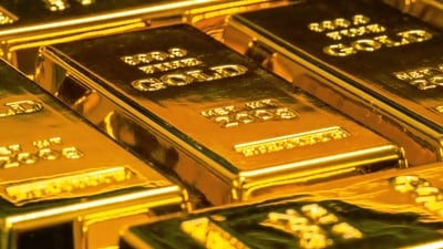 According to the DRI, accused Ajay Fageria paid anything between  ₹10,000 and  ₹20,000 per trip to gold carriers. (Representative image)