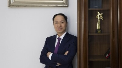 Chinese Scientist Ostracized Over Gene-Edited Babies Seeks Comeback Chinese Scientist Ostracized Over Gene-Edited Babies Seeks Comeback