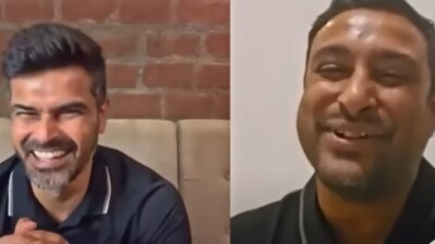 Subramaniam Badrinath (L) and Ambati Rayudu talk about RCB (YouTube/Cric It With Badri) Subramaniam Badrinath (L) and Ambati Rayudu talk about RCB (YouTube/Cric It With Badri)