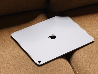iPad M3 for  ₹59,900 (or lower with education savings) is a value-for-money deal. (Shaurya Sharma - HT)