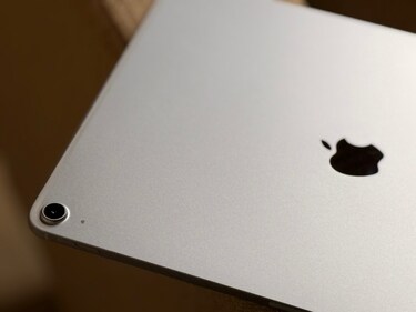 iPad Air has a single camera setup, without a flash. (Shaurya Sharma - HT)