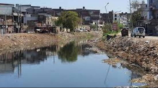 The Haryana government said that in the last three years, 27 violating units were closed/sealed, and over ₹9 crore was imposed as environmental compensation on six units. (HT File)
