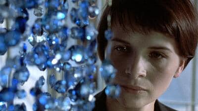 A scene from Krzysztof Kieslowski’s ‘Three Colours Blue’. (Film still) A scene from Krzysztof Kieslowski’s ‘Three Colours Blue’. (Film still)