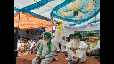 After the release of farmers from jails, BKU (Ekta Ugrahan) president Joginder Singh Ugrahan said they now expected a meeting with the state government. (HT) After the release of farmers from jails, BKU (Ekta Ugrahan) president Joginder Singh Ugrahan said they now expected a meeting with the state government. (HT)