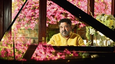 Delhi-based artiste Brian Silas is renowned for his style and rendition of Bollywood compositions on the piano. (Photo: Raj K Raj/HT ) Delhi-based artiste Brian Silas is renowned for his style and rendition of Bollywood compositions on the piano. (Photo: Raj K Raj/HT )