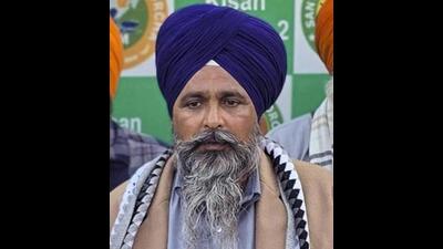 Kisan Mazdoor Sangharsh Committee leader Sarvan Singh Pandher was released from Muktsar jail on Friday morning. (HT file photo) Kisan Mazdoor Sangharsh Committee leader Sarvan Singh Pandher was released from Muktsar jail on Friday morning. (HT file photo)