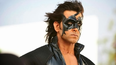 Hrithik Roshan's Krrish films were directed by his dad Rakesh Roshan previously. Hrithik Roshan's Krrish films were directed by his dad Rakesh Roshan previously.
