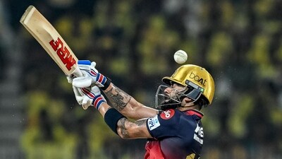 RCB batted first and were off to a rather shaky start. Virat Kohli couldn't make much of an impact scoring just 31 runs in 30 balls.  (AFP)