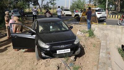 The car in which the two smugglers were travelling before they were intercepted at the checkpoint near Barnala on Friday. (HT Photo) The car in which the two smugglers were travelling before they were intercepted at the checkpoint near Barnala on Friday. (HT Photo)