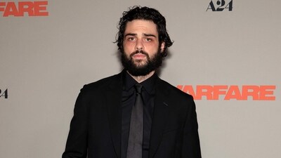 At the Warfare premiere, Noah Centineo's dramatic new look sparked fan concerns about his health. (Photo by Monica Schipper / GETTY IMAGES NORTH AMERICA / Getty Images via AFP) At the Warfare premiere, Noah Centineo's dramatic new look sparked fan concerns about his health. (Photo by Monica Schipper / GETTY IMAGES NORTH AMERICA / Getty Images via AFP)