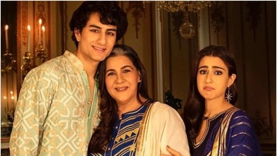 Amrita Singh shares Sara Ali Khan and Ibrahim Ali Khan with Saif Ali Khan. Amrita Singh shares Sara Ali Khan and Ibrahim Ali Khan with Saif Ali Khan.