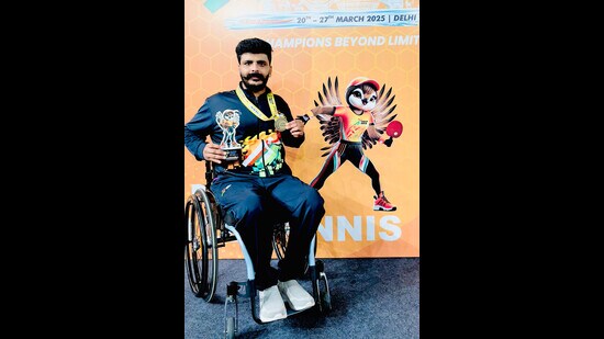 Shubham Wadhwa won a gold medal in para table tennis in Khelo India Games, held in New Delhi. (HT Photo)