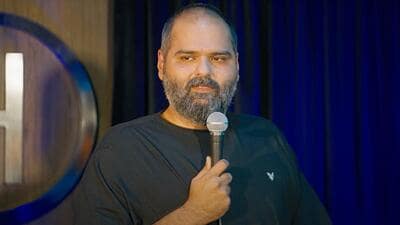 Three more defamation cases registered against Kunal Kamra Three more defamation cases registered against Kunal Kamra