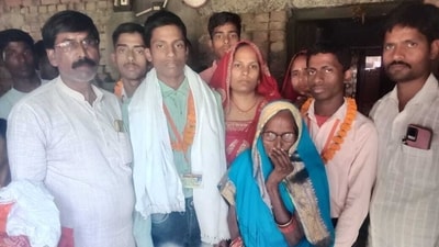 Ranjan Verma became one of the three toppers in the Bihar matric exams 2025, securing 489 marks. His twin brother Ranjeet also performed brilliantly, scoring 477 marks. Ranjan Verma became one of the three toppers in the Bihar matric exams 2025, securing 489 marks. His twin brother Ranjeet also performed brilliantly, scoring 477 marks.