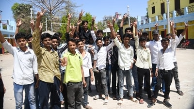 Students of Class 10 celebrating after BSEB 10th result 2025 has been announced at Patna. (Santosh Kumar ) Students of Class 10 celebrating after BSEB 10th result 2025 has been announced at Patna. (Santosh Kumar )