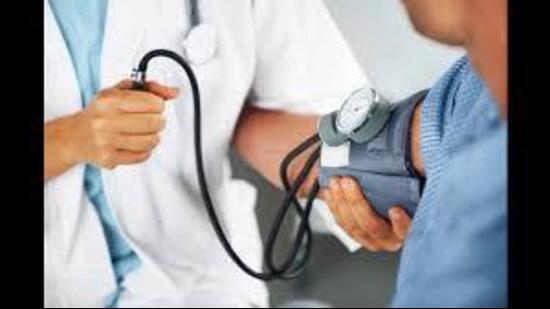 To address the backlog, community health officers (CHOs), ASHA workers, and medical officers (MOs) have been asked to work through the holidays to complete screenings, while other staff members will focus on uploading the backlog data.