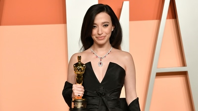In her SNL debut, Mikey Madison humorously addressed her Oscar-winning role in Anora. (Evan Agostini/Invision/AP) In her SNL debut, Mikey Madison humorously addressed her Oscar-winning role in Anora. (Evan Agostini/Invision/AP)
