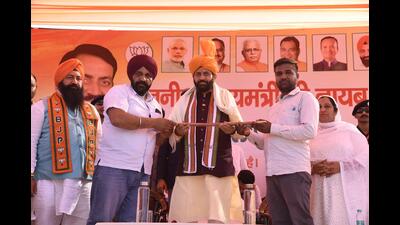 Haryana chief minister Nayab Singh Saini at Samani village in Kurukshetra on Sunday. (HT File)