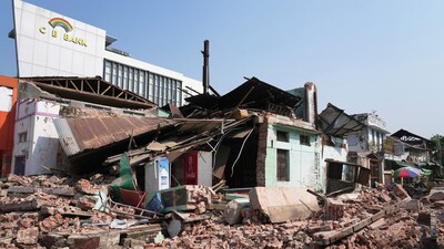 Damaged building is seen after earthquake in Naypyitaw, Myanmar. (AP) Damaged building is seen after earthquake in Naypyitaw, Myanmar. (AP)
