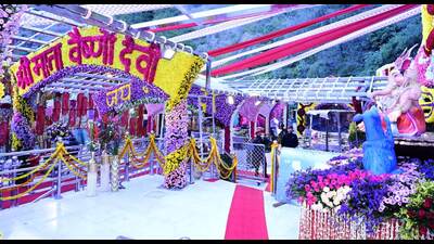 The Vaishno Devi Shrine in Katra has been decorated for the nine-day festivities. (HT Photo)