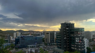With the early onset of the summer season this year, Pune has been experiencing higher temperatures since January. (HT ) With the early onset of the summer season this year, Pune has been experiencing higher temperatures since January. (HT )